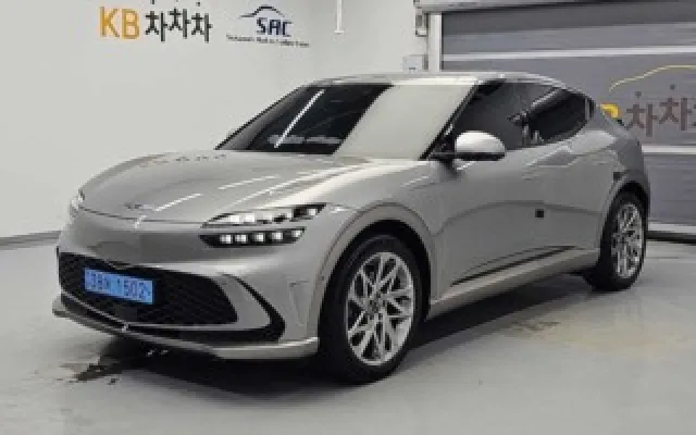 수원자동차경매사이트 GV60 스탠다드 AWD 매물 사진 2 - 2022/06 64,000km